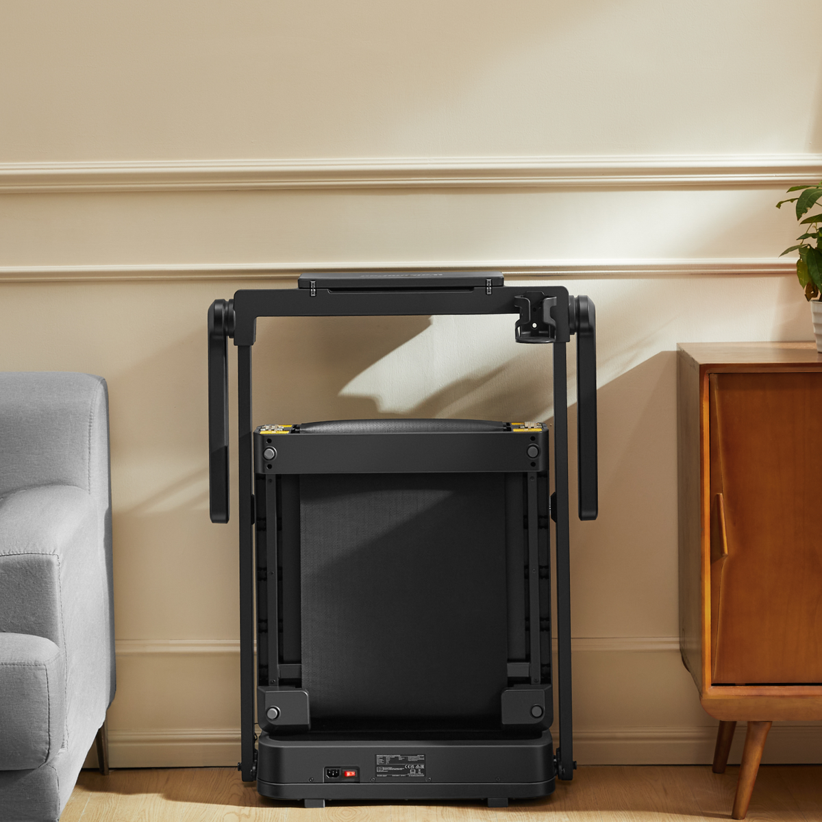 MX10 KingSmith Vertical Fold Treadmill